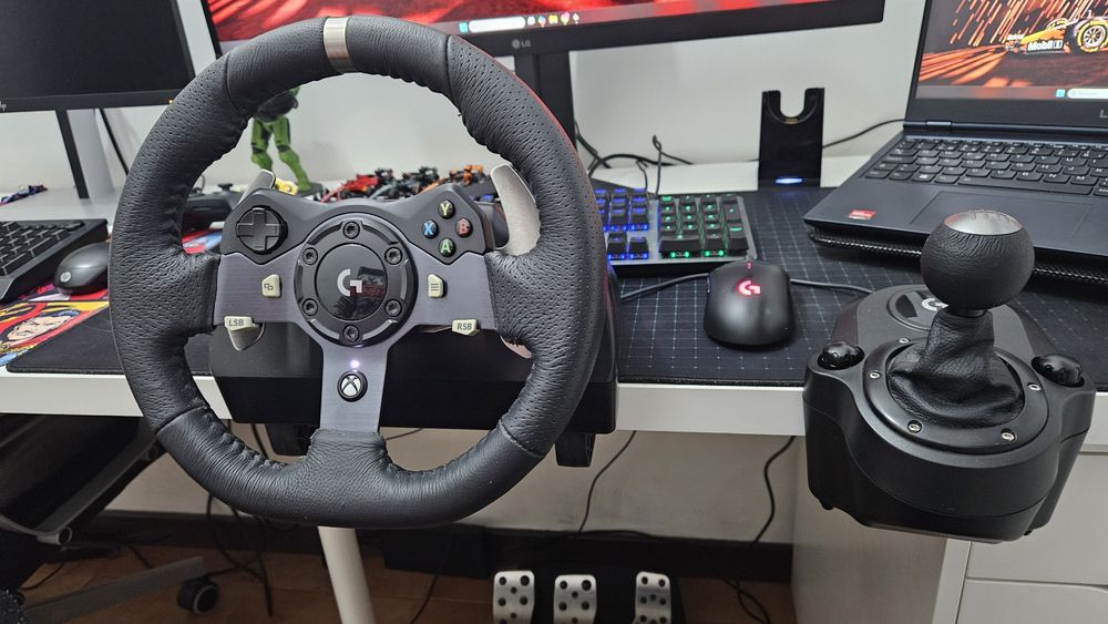 Volante Logitech G920 Driving Force + Shifter - Xbox/PC (Na Caixa)