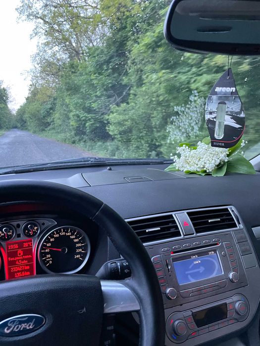 Продам Ford C-Max Titanium 2009 року