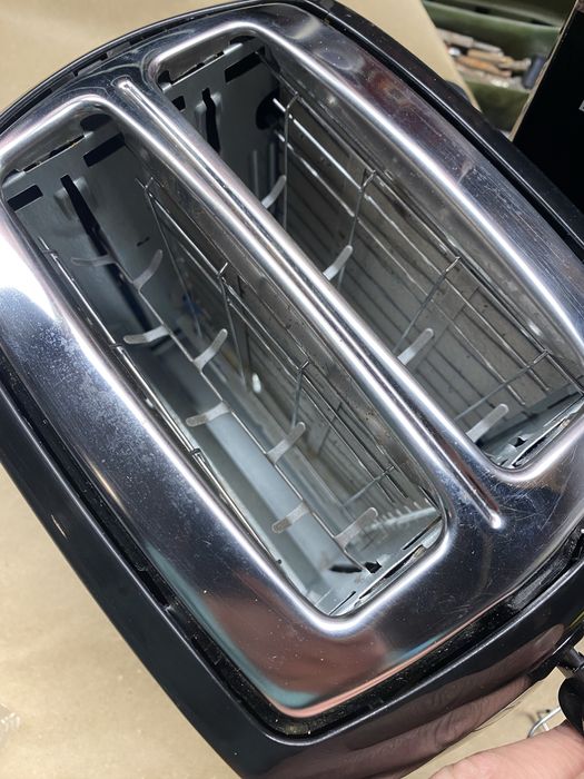 Тостер Russell Hobbs