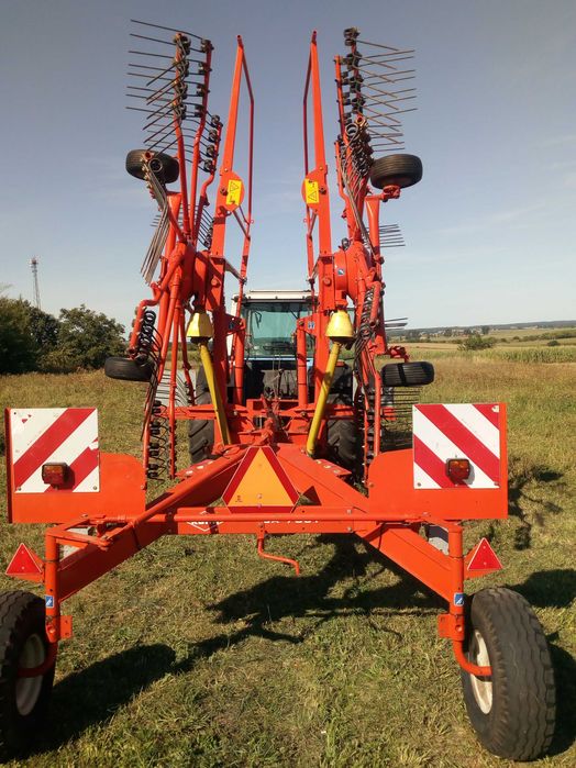 Zgrabiarka dwugwiazdowa Kuhn 7301/2006 r.