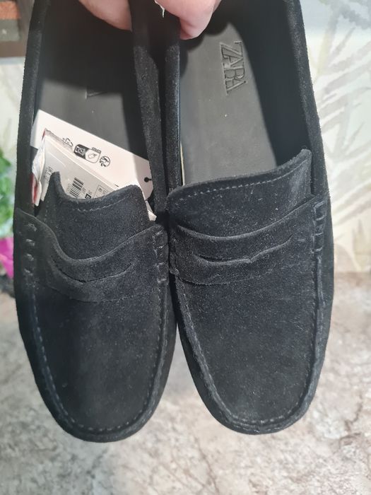 Замшеві мокасини  Zara