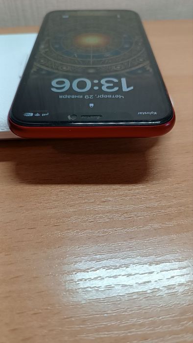 Продам IPhone XR