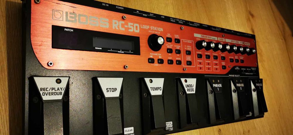 boss rc50 loop station / looper
