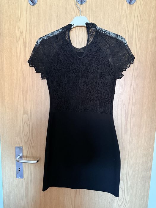 Vestido justo preto