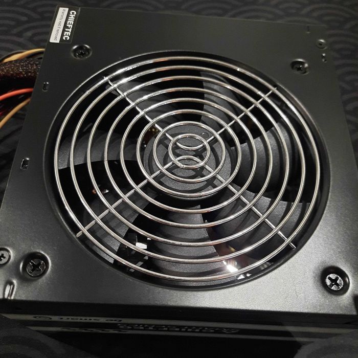 Новый Chieftec GPS-400A8; Гарантия 2 года с магазина; Блок питания;