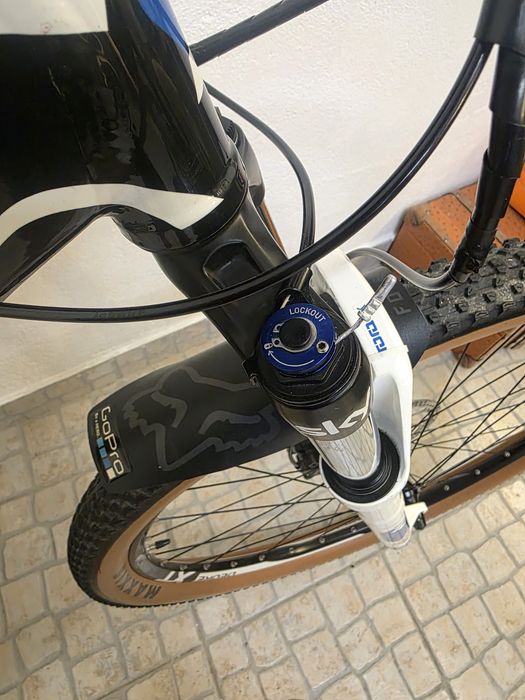 Bicicleta Scott scale team 29