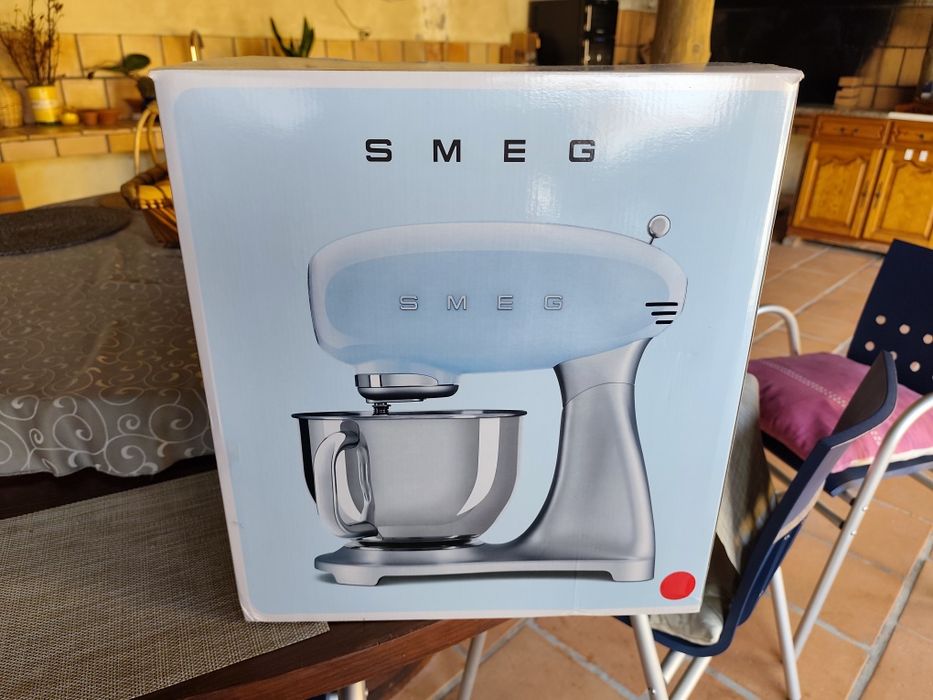 Batedeira SMEG NOVA