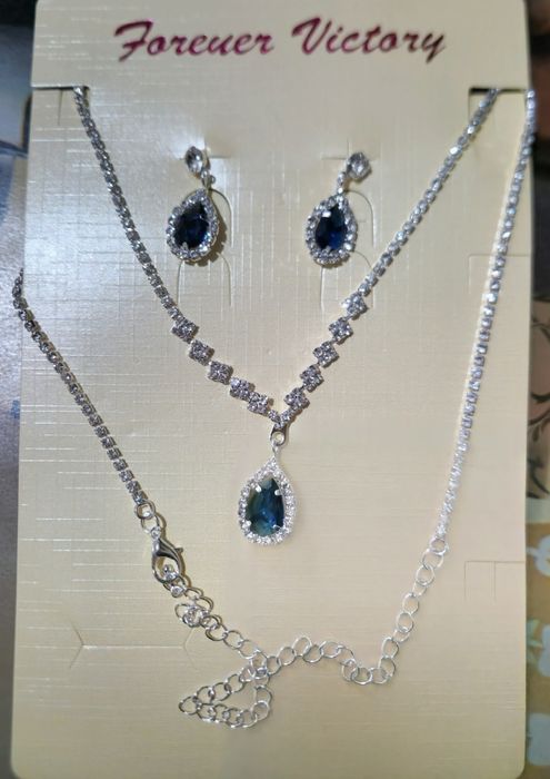 Весільна святкова біжутерія