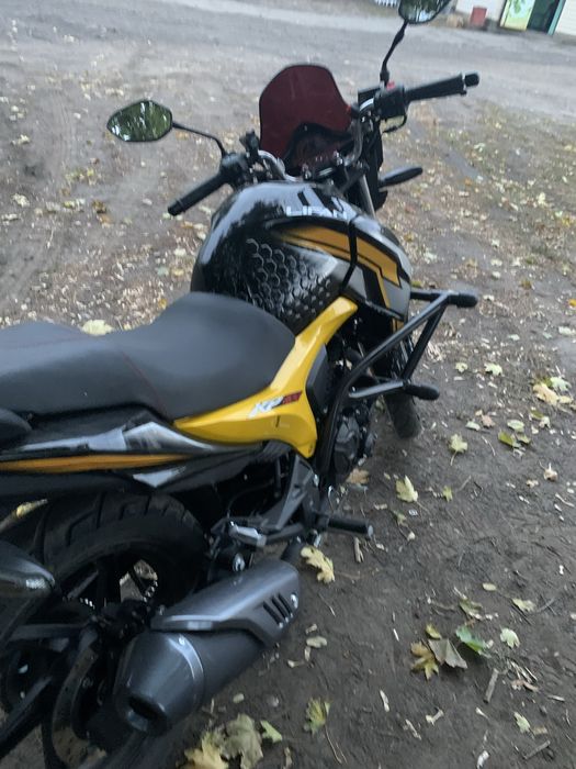 Продам мотоцикл лифан кп 200 стан нового