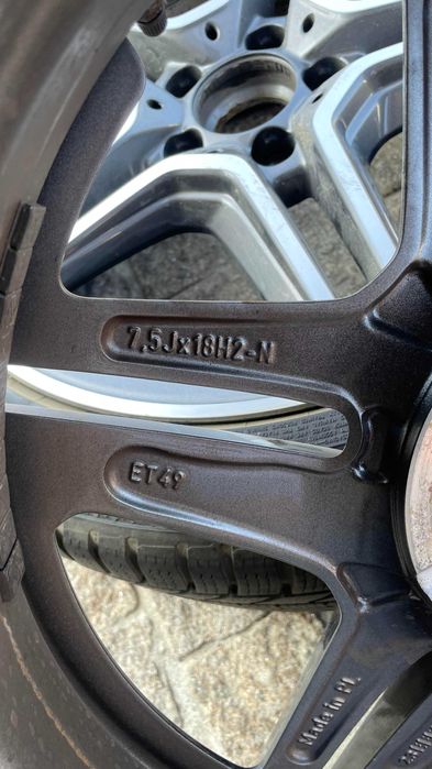 Jantes Mercedes-Benz AMG com Pneus | 225/45 R18