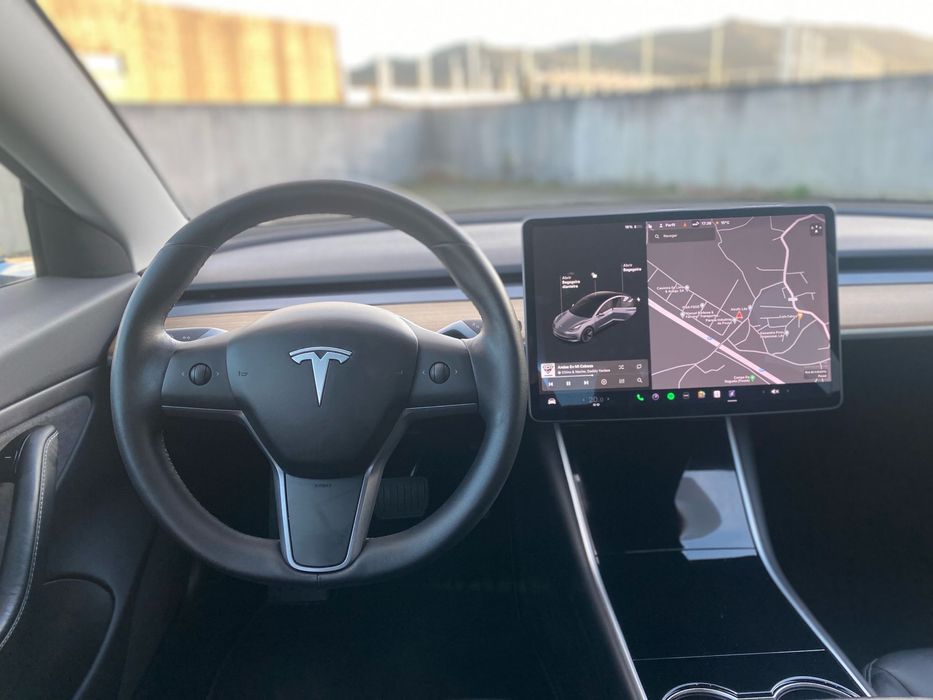 Tesla Model 3 SR+ 325cv