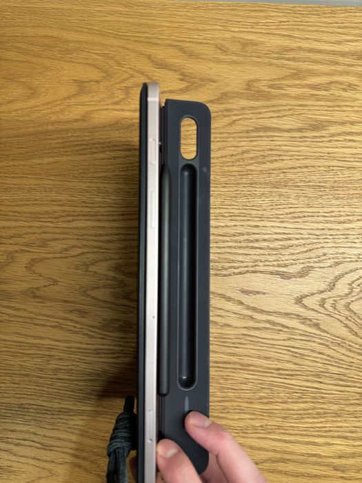 Samsung Galaxy Tab S8 SM-X700 stan idealny