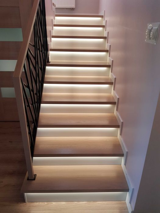 Schody drewniane , balustrady , trepy dębowe , warszawa