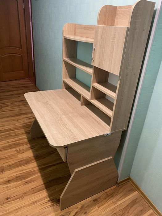 Парта регулююча