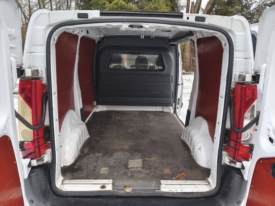 Peugeot Expert 1.6 HDi *211tys km*klima *hak*