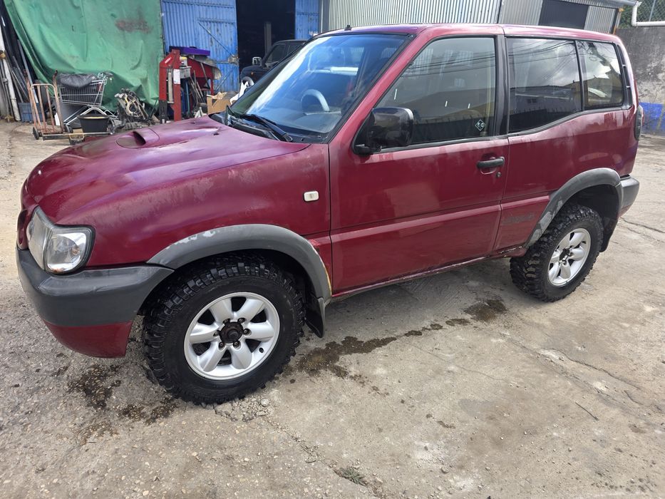 Nissan Terrano 2 2.7tdi pra peças