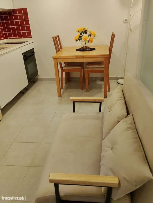 Elegante mini Duplex localização privilegiada no coração de Alvalade