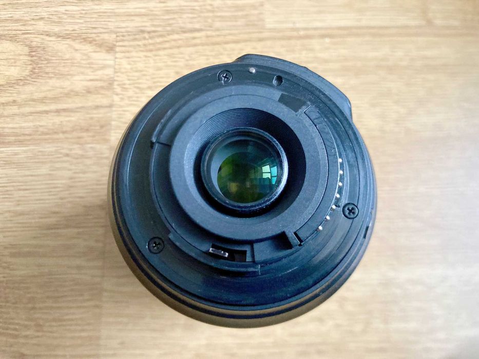 Об’єктив Nikon DX AF-S Zoom-Nikkor 55-200mm 1:4-5.6G ED VR IF SWM