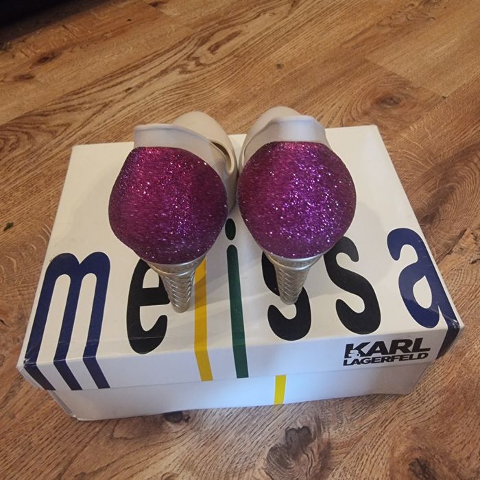 Czółenka damskie Melissa x Karl Lagerfeld rozm.35/36