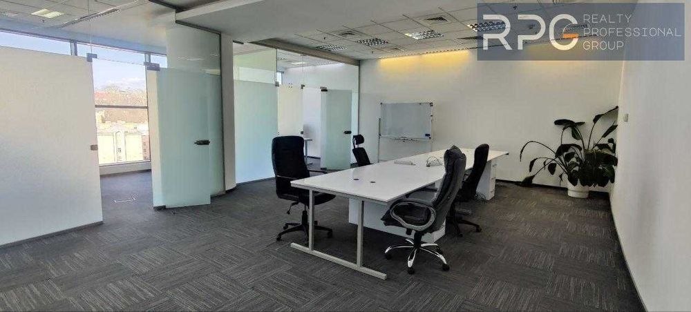 Комерційне приміщення, 118 m²