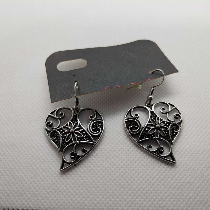 BRINCOS (6) 1 unid- 3€; 2 unid- 4€; 3 unid- 5€