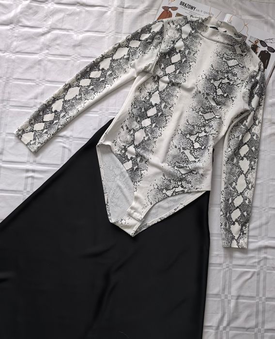 Body Damskie Biało - Czarne Boohoo r.36/38