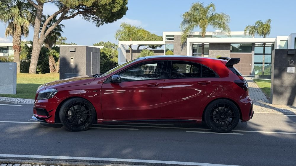Mercedes A45 Amg