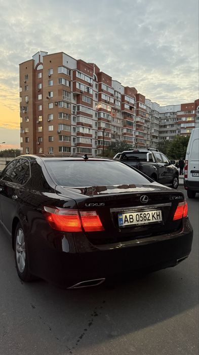 Lexus LS 460 Long