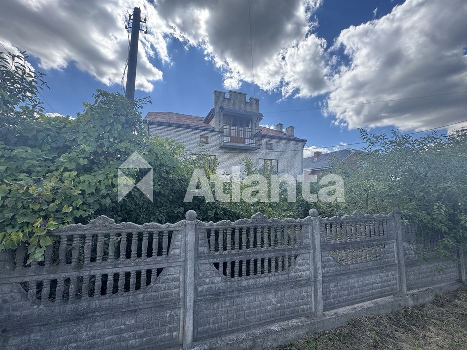 Продаж будинку с Сороки Львівські