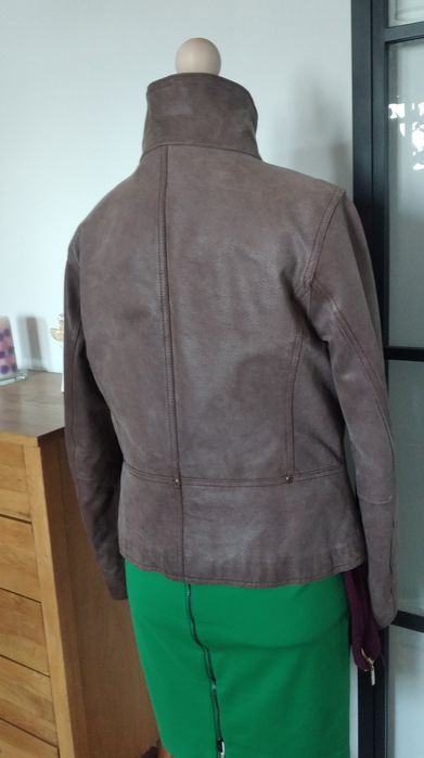 Skórzana,  brązowa kurtka damska w rozmiarze M/L