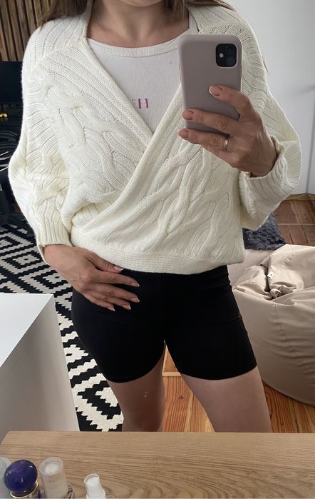 Вязана біла кофта светр S