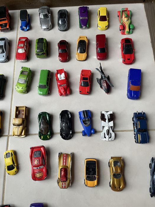 Хотвілс HotWheels Hot Wheels машинки