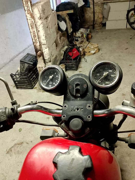 Motocykl MZ ETZ 251
