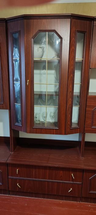 Продам шафу стінку