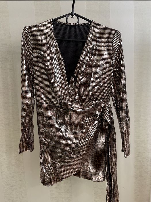 Дитячі сукні та комбенізони