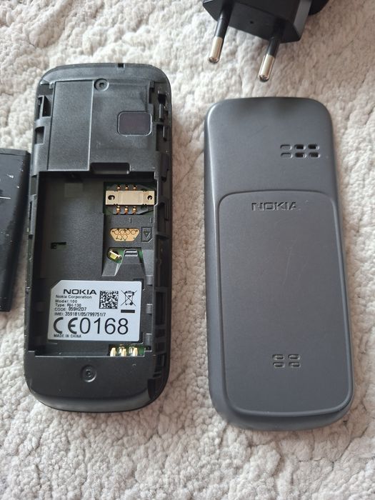Sprzedam  Nokia 100