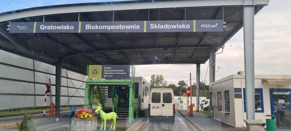 Utylizacja Starych Mebli Przeprowadzki Transport Taxi