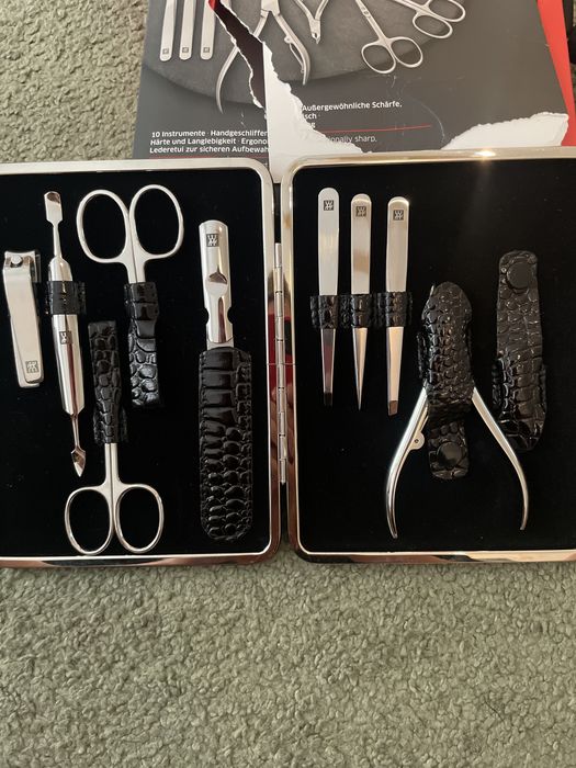 Zwilling zestaw do manicure 9 elementów i etui 1109
