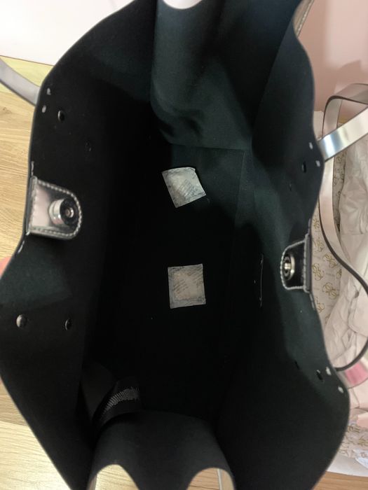 Новая Guess Италия шикарная сумка