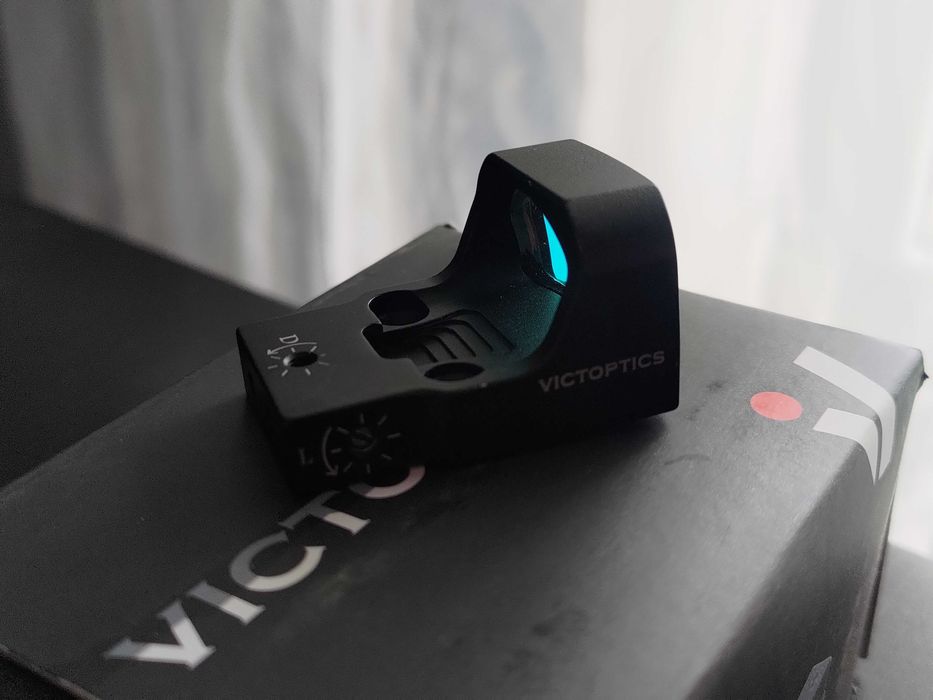 Replika kolimatora Victoptics V3 1x17x26