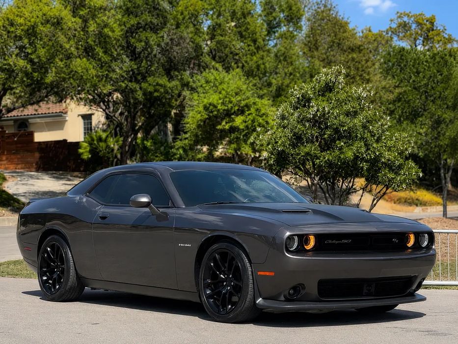 Dodge Challenger Dodge Challenger 50 th anniversary 5.7 HEMI 2020r