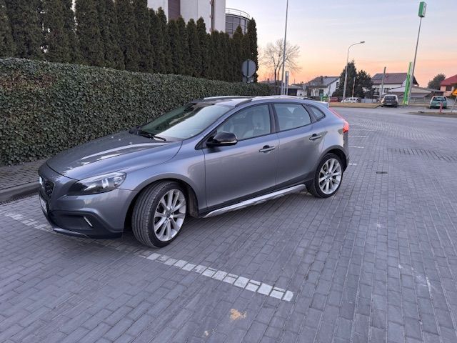 Volvo V40 Cross Country Volvo V40 Cross Country 180KM ZADBANY - 2 właściciel
