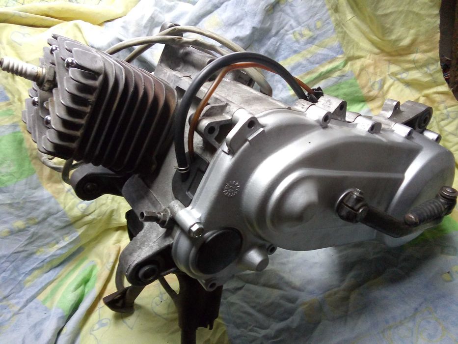 Двигун Piaggio       .