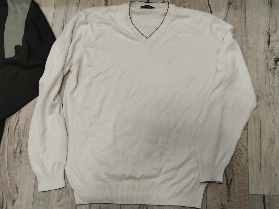 Чоловічий светр великого розміру