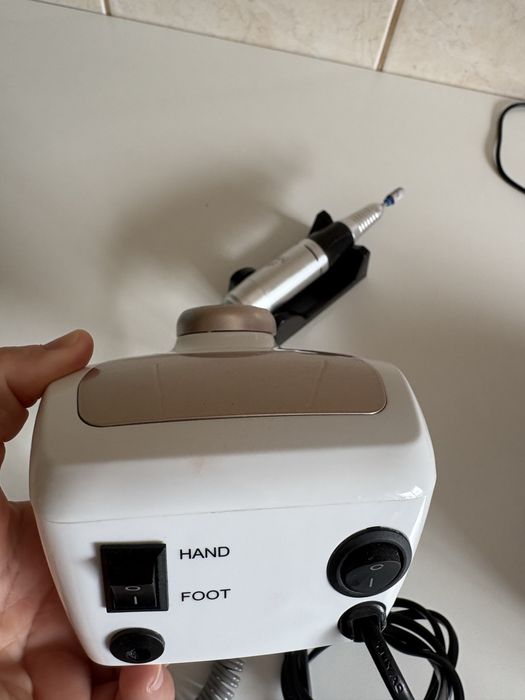 Vendo broca para unhas ME digital 35000 RPM cinza
