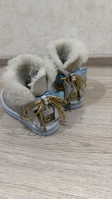 Продам ugg, уггі, повністю натуральні, р.36