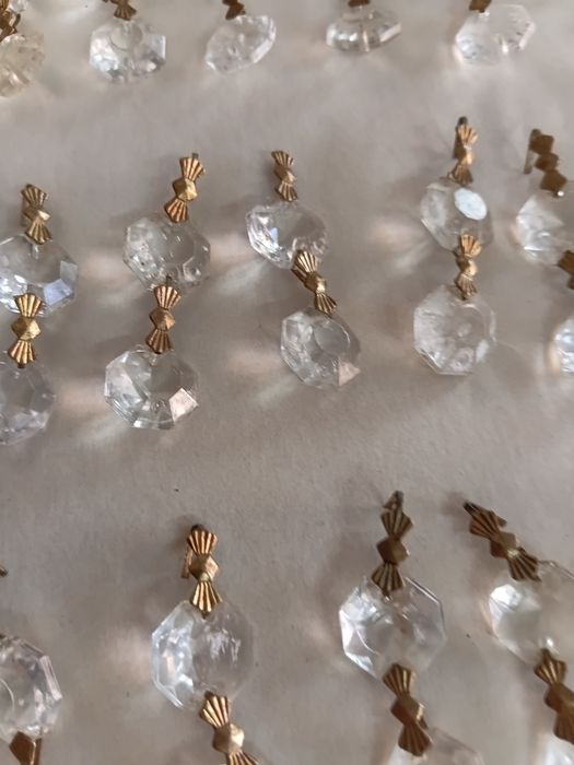 338 Cristais Antigos para candeeiros/Lustre (Pingentes Vintage)