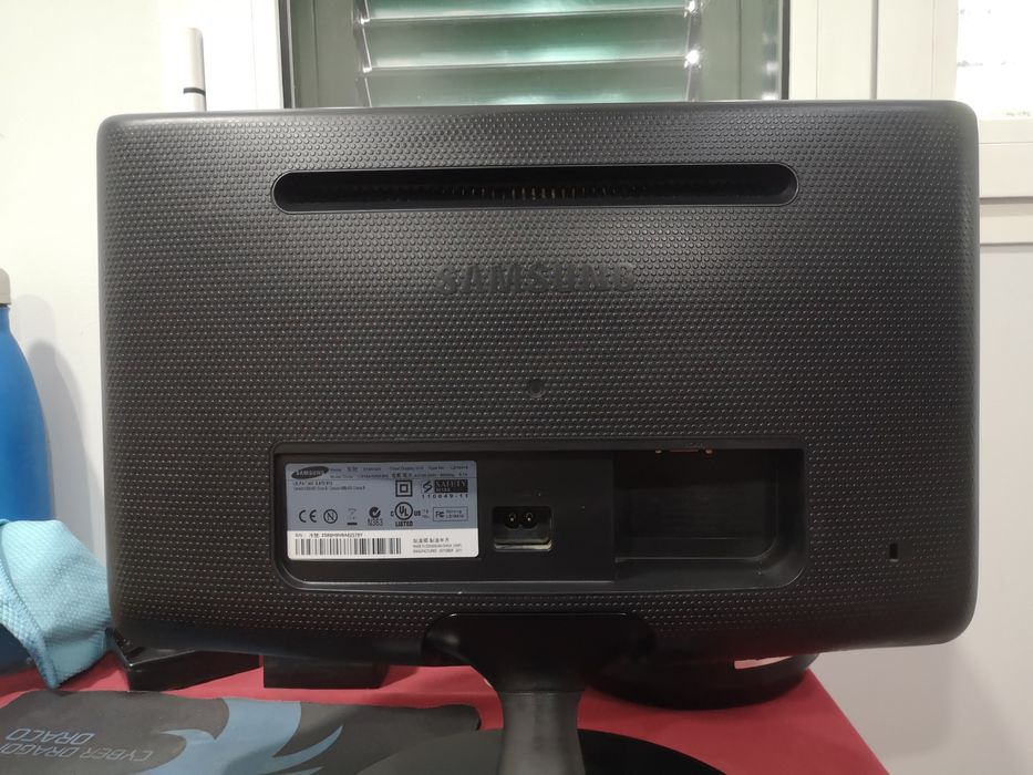 Monitor Samsung usado