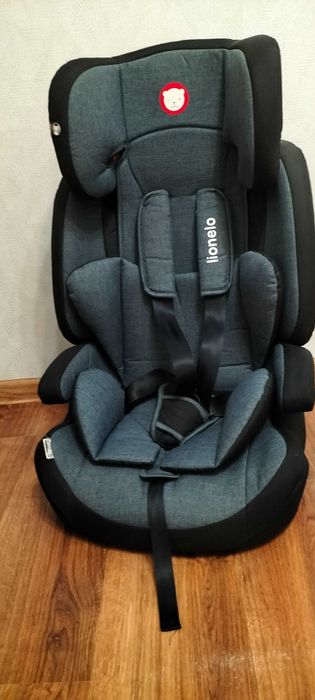 Дитяче автокрісло