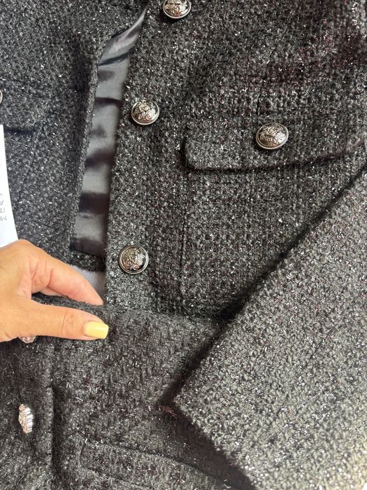 Продам новый костюм размер XXS